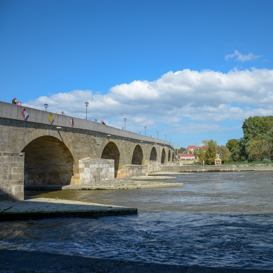 Stadtführung Steinerne Brücke Regensburg Angebote Schulklassen