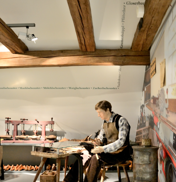 Handwerkskunst Führungen Schulklassen Regensburg